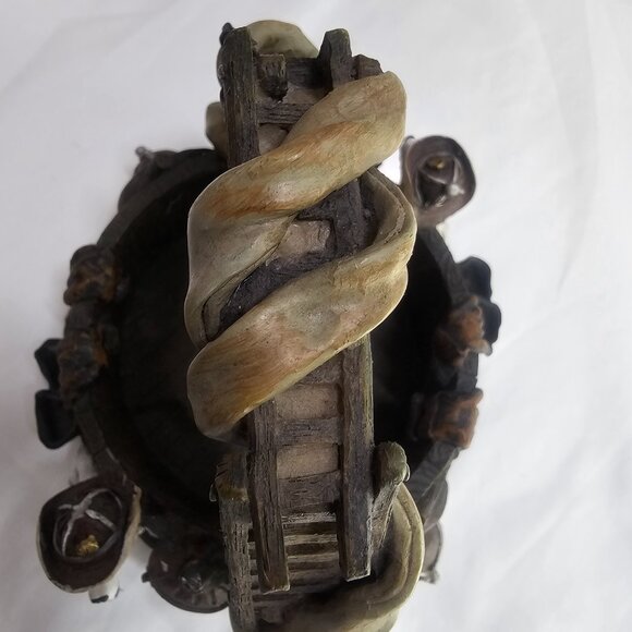 Firehouse Dalmatian Dog Fireman Firefighter Ladder Hose Basket W/ Handle Resin H - Picture 11 of 15